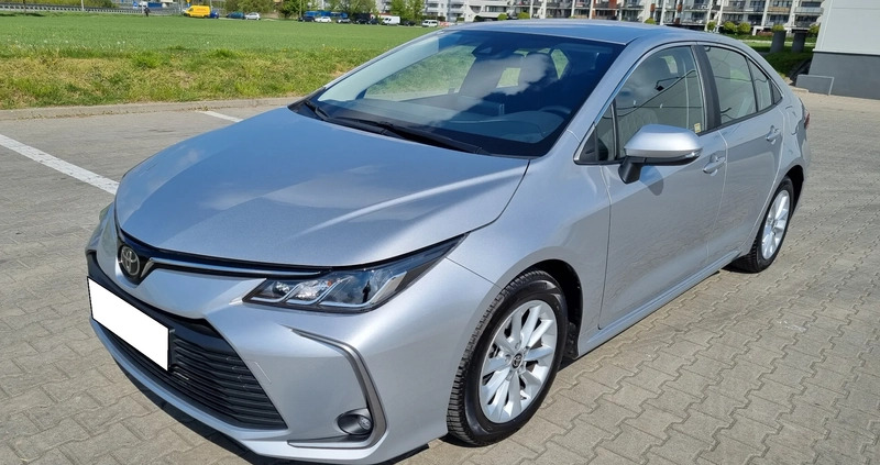 Toyota Corolla cena 86999 przebieg: 5400, rok produkcji 2022 z Starachowice małe 172